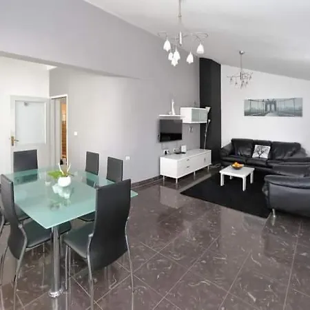 Apartment Sime *